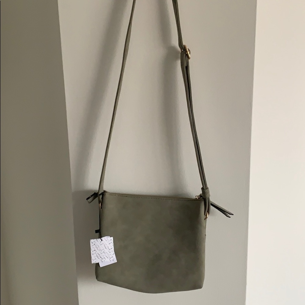 Suede olive green purse - Picture 2 of 5